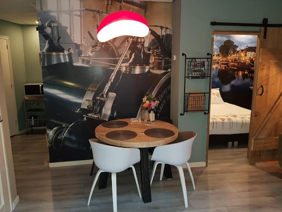 Appartement De Oliekan Medium Lemmer Eksteriør bilde